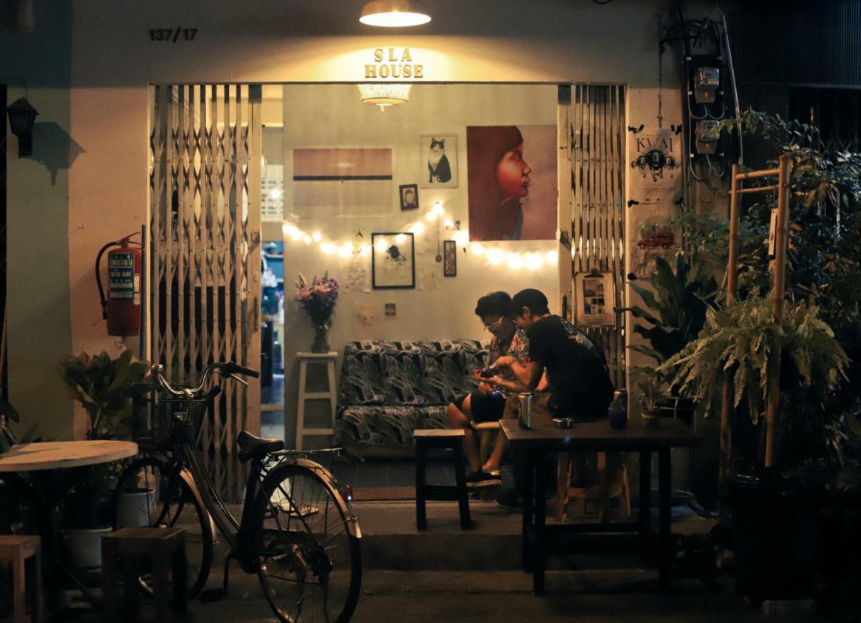 Sla Bar N'Bed Hostel Μπανγκόκ Εξωτερικό φωτογραφία